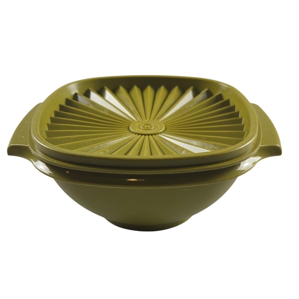 Vintage 1970s Tupperware 840-4 Servalier Bowl Lid Avocado Green 6" Retro